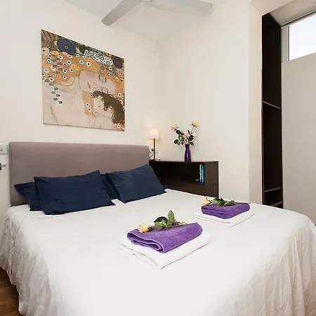 Gracia Garden * Barcelona
